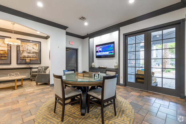 Leasing Office