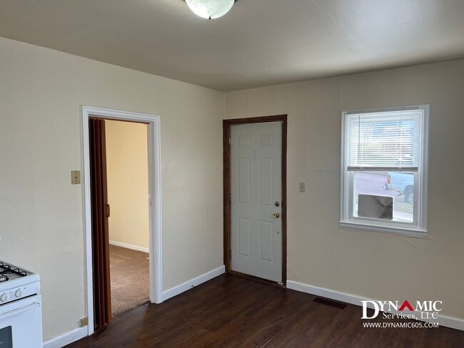Photo - 403 S Wayland Ave Unidad Apt. 1