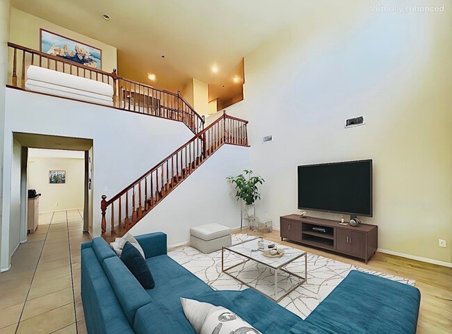 17231 Greentree Dr