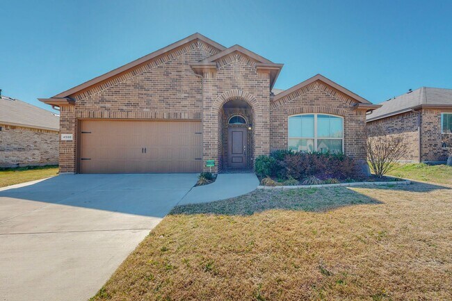 Photo - Well Appointed Four Bedroom in Desirable Community of Ryan Meadows, Denton Texas