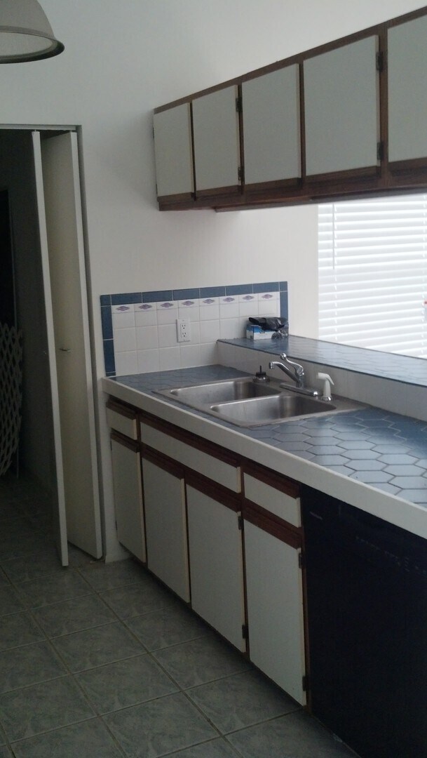 Photo - 2 Bedroom near Town Center