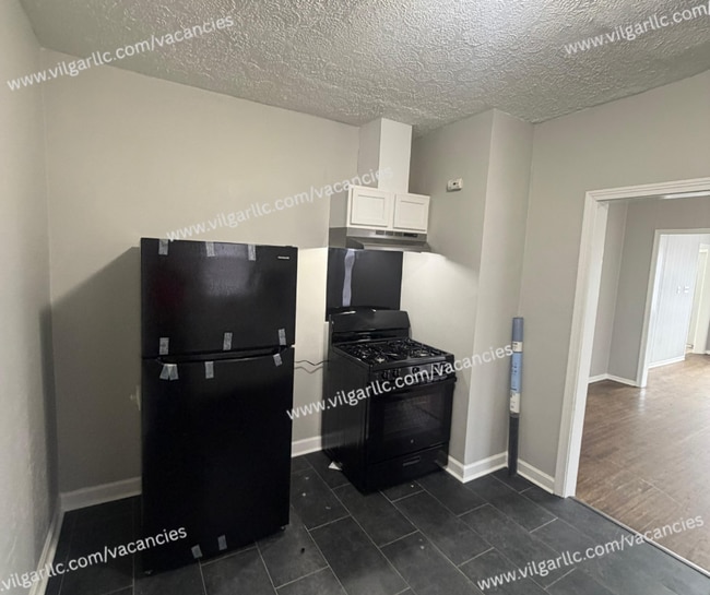 Photo - FOR RENT — SPACIOUS 3 BED / 2 BATH HOME