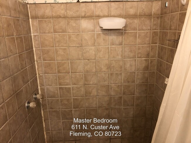 Photo - 611 N Custer Ave