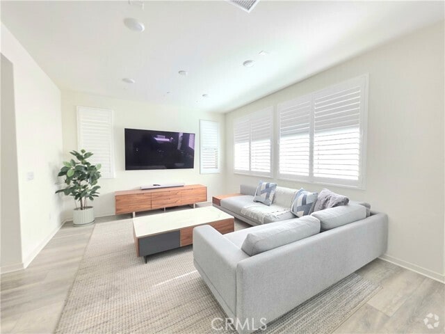 Building Photo - 1612 Ruedy Pl Rental