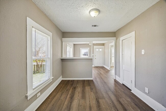 Photo - 1115 Bigelow St