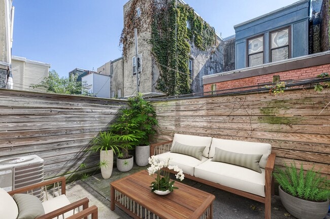 Photo - Queen Village Townhome