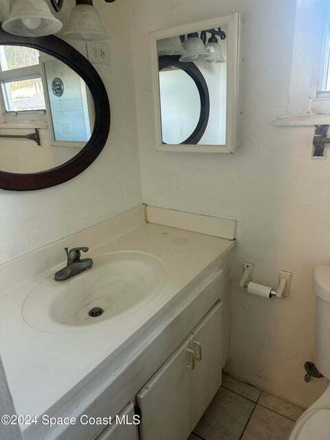 Photo - 9852 Honeysuckle Dr