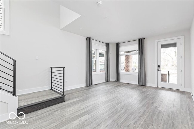 Photo - 2141 N Talbott St