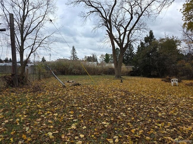 Photo - 261 Spring Park