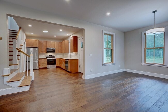 59 Central Rd