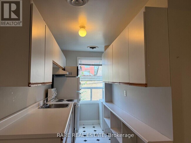 Photo - 99 Trinity St