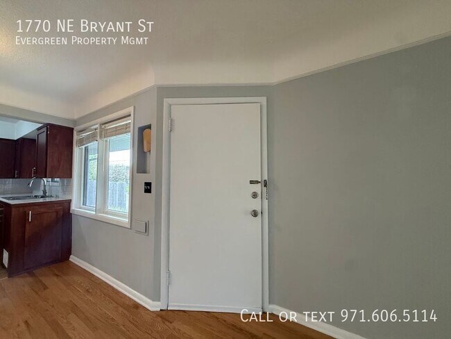 Photo - 1770 NE Bryant St