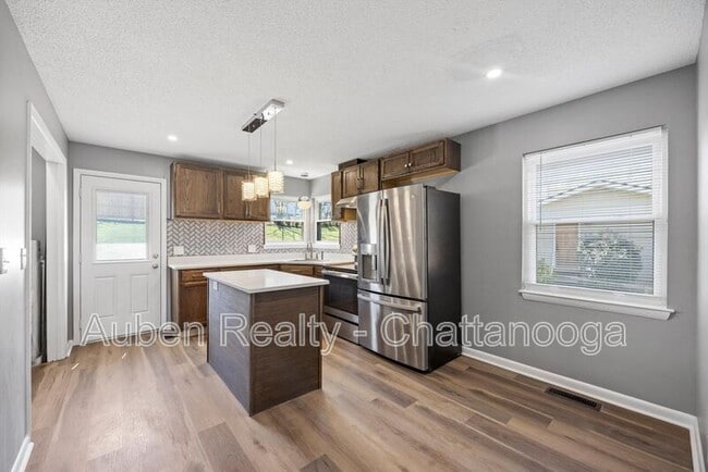 Photo - 1214 Helena Dr Unidad A