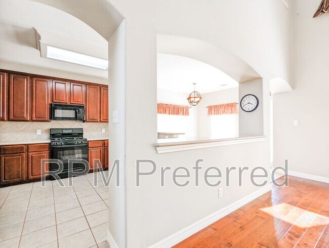 Photo - 23727 Hackberry Dr