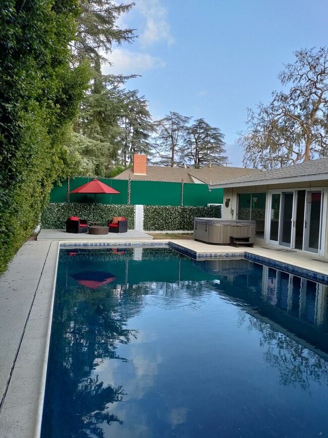 Heated Pool - 15707 Varden St