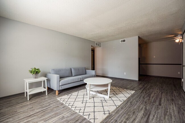 Photo - Sterling Park Apartments