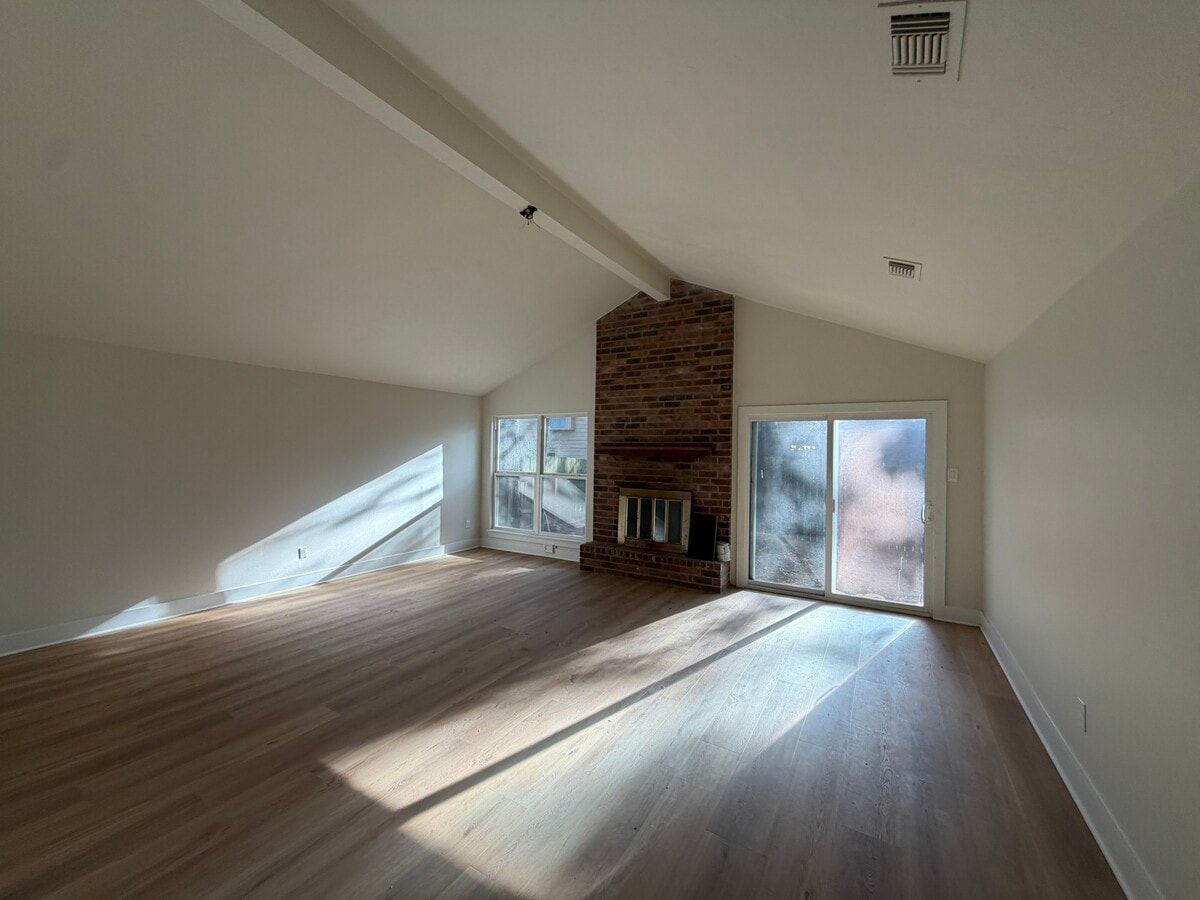 Photo - 70 Brookflower Rd