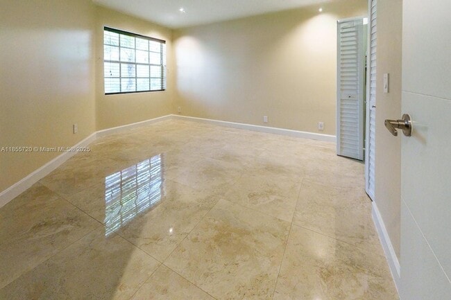 Photo - 1462 Springside Dr