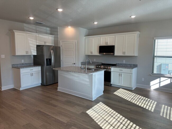 7166 Magnolia Pass Unidad 101