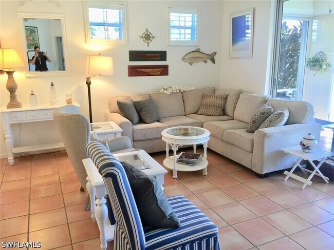 Photo - 100 L'Ambiance Cir Unit 1-101