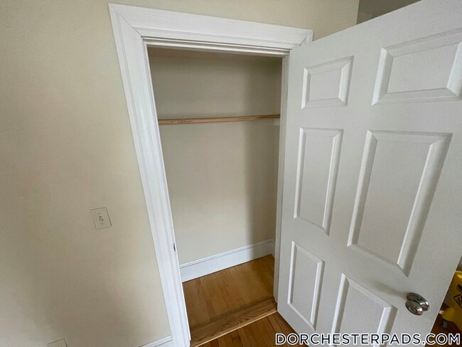 Photo - 19 Park View St Unidad 2