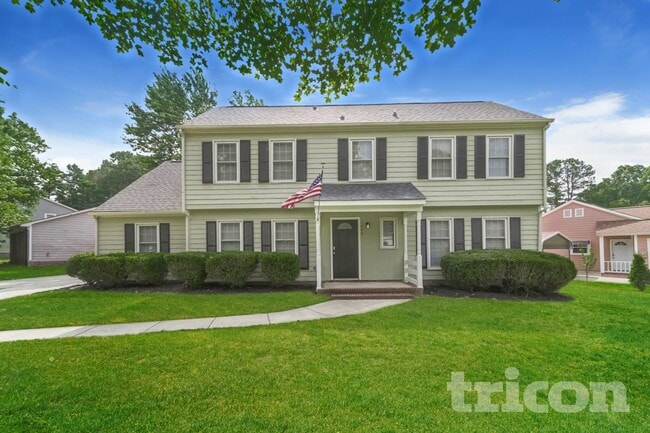 Building Photo - 7400 Palmetto Ct