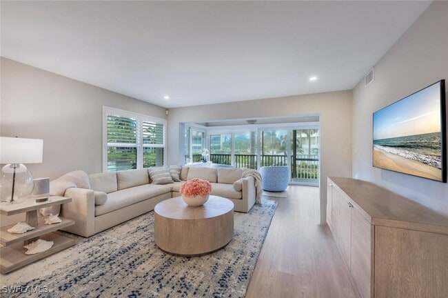 Photo - 6371 Pelican Bay Blvd Unidad N7