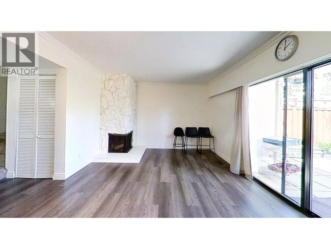 Photo - 9411 Glendower Dr