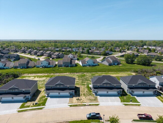 5109-5111 Silver Mill Dr.