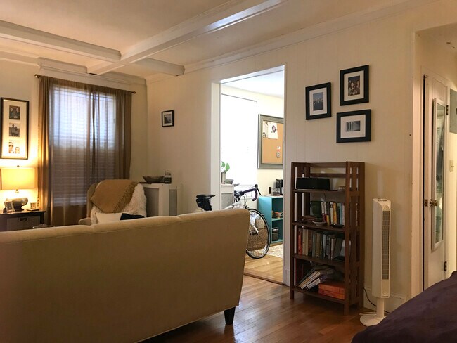 Photo - 124 Sutherland Rd Unit 1