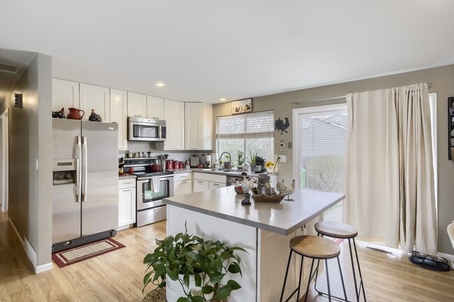 Photo - 2824 Worthington Ave