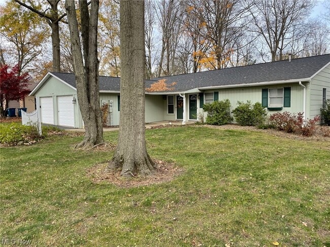 Photo - 240 Old Oak Dr