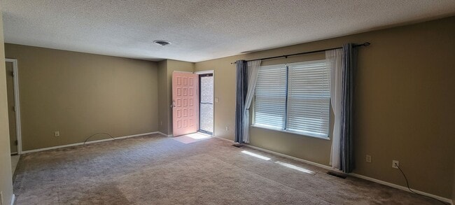 Photo - 3 bedroom 2 bath home