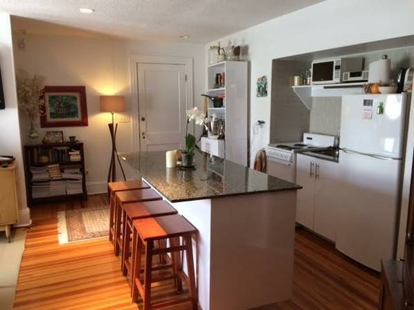 Photo - 86 Lancaster Rd (West Hartford, CT)
