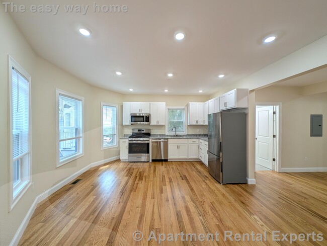 Photo - 22 Holyoke Rd Unit 1r