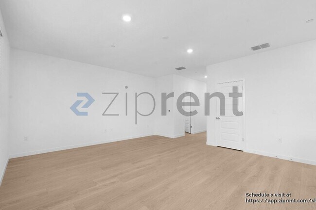 Photo - 8495 Anker Wy