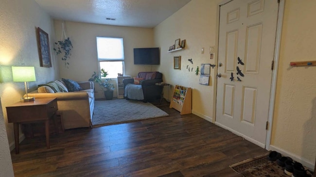 Photo - 2900 Palo Verde Dr NE Unit D