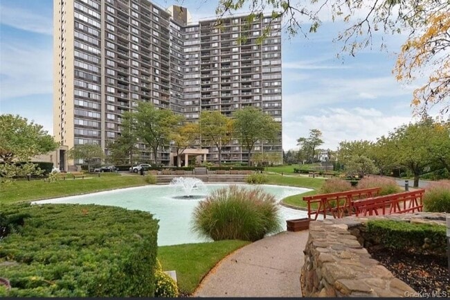 Building Photo - 1 Bay Club Dr Unit 9N