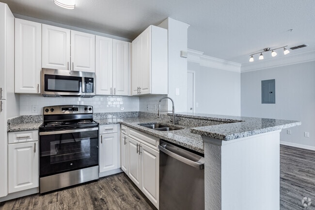 3 BR, 2 BA - 1,296SF