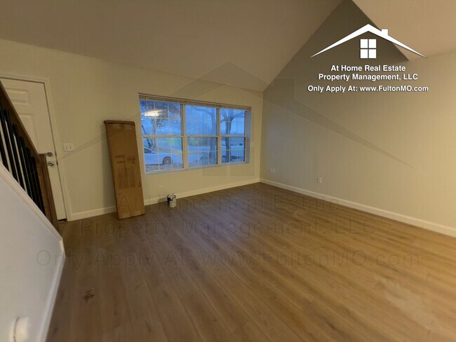 Photo - 1011-1013 Greystone Court Unit 1013 Greystone Court