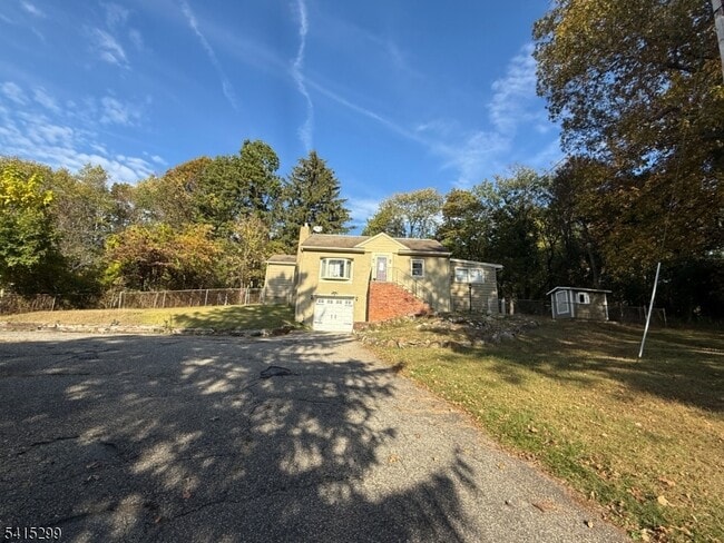 Photo - 980 Black Oak Ridge Rd