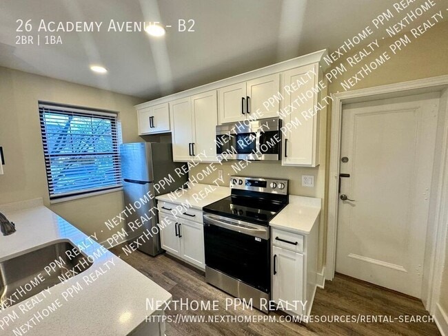 Building Photo - 26 Academy Ave Unit B2