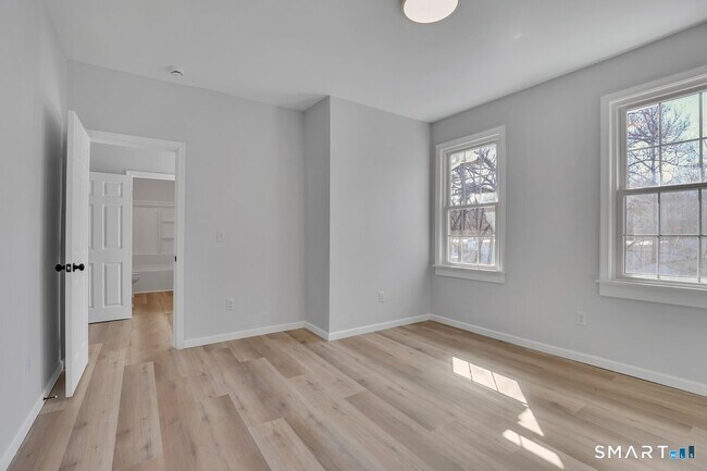 Photo - 192 Hartford Rd Unit C