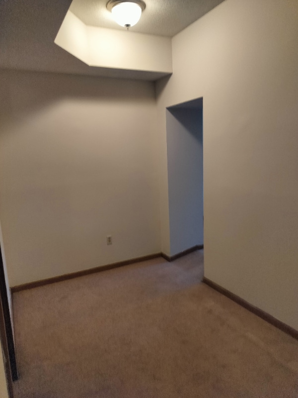 Building Photo - 146 High St