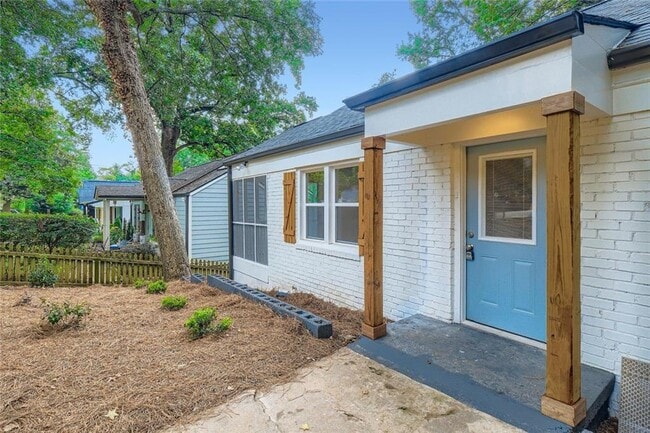 Photo - 1191 Beechview Dr SE