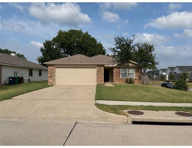 Building Photo - 2200 Lookout Ln