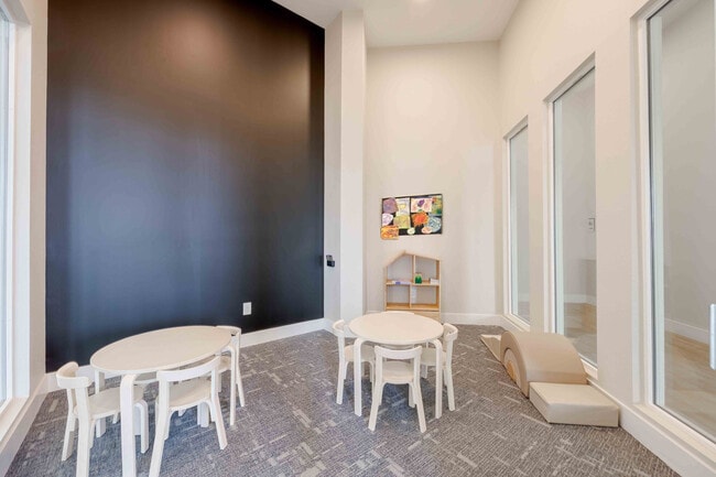 Ascend Symmetry at Cadence apartments — community photo