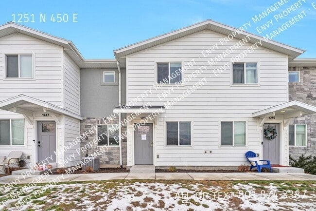 Photo - 1251 N 450 E St House