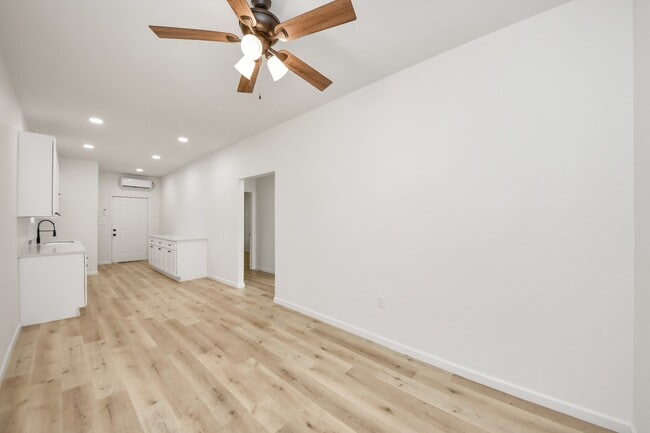 Photo - 7305 Sherman St