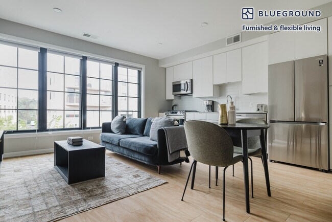 Photo - 2210 Wisconsin Ave NW Unidad SI FL3-ID963